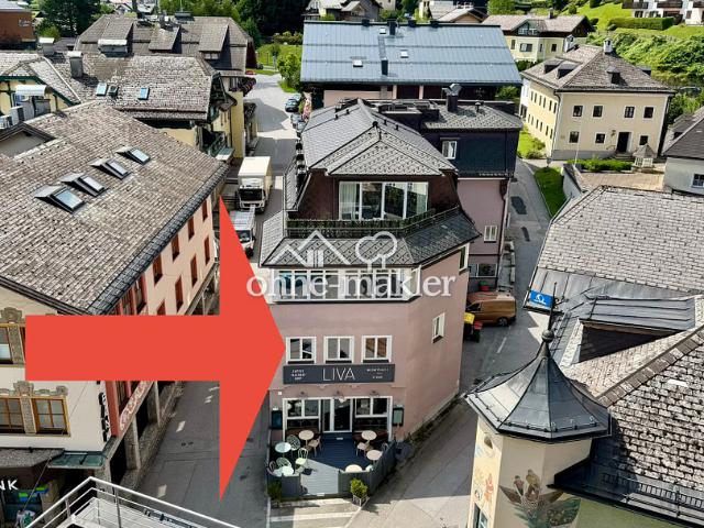 Große Wohnung im Zentrum! WG geeignet oder für Familien. Kurz oder Langzeitmiete möglich