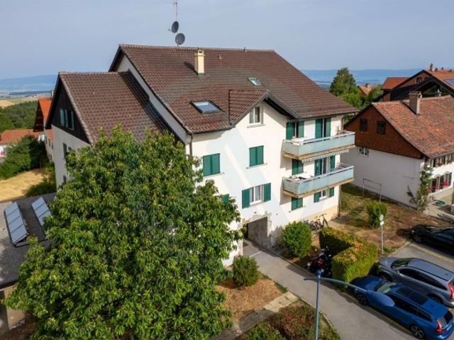 Große Wohnung im zweiten Stock in Villars Tiercelin