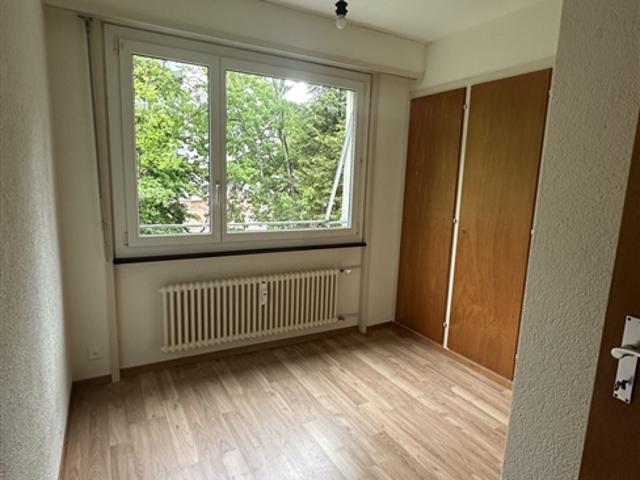Große Wohnung in der Nähe der Annehmlichkeiten