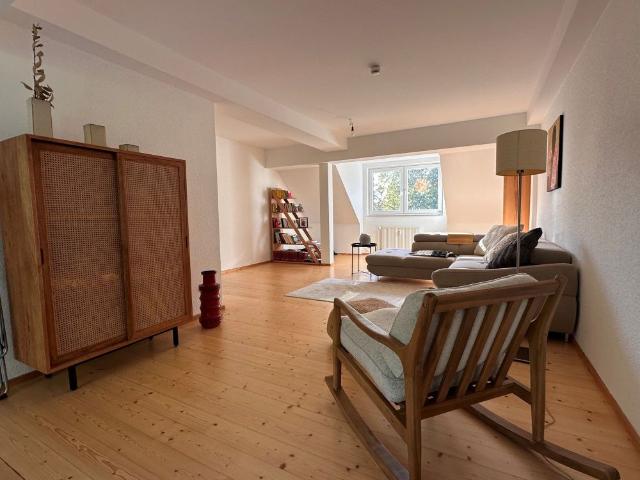 Große und moderne 3 Zi Wohnung mit Balkon sucht neuen Mieter