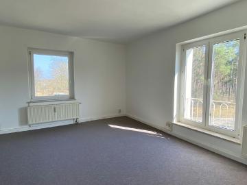 Große und helle 3 Zimmerwohnung im Grünen