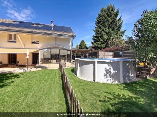 Große Villa | Froideville