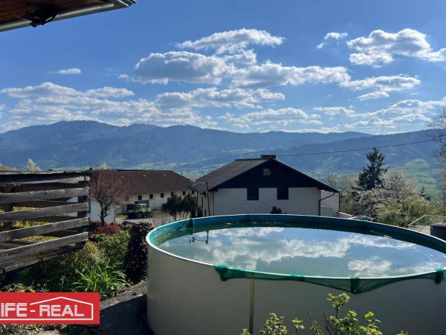 Großer Bungalow mit Fernblick & Entwicklungspotenzial Traumlage nahe Kirchdorf