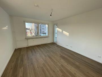 großer Balkon, Neubezug nach Modernisierung