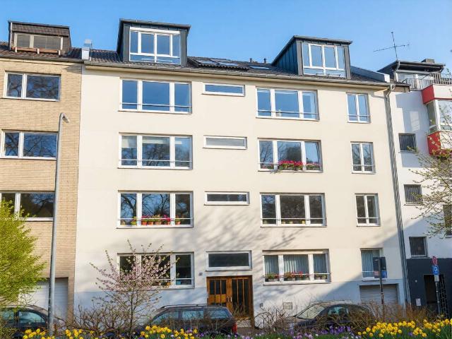 Großes Mehrfamilienhaus mit 22 Zimmern in exklusiver Innenstadtlage in Köln Altstadt Süd