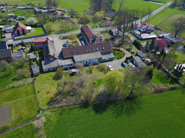 großes Mehrfamilienhaus zu verkaufen KM: 35.000EUR!