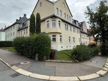Großes MFH mit viel Potential in guter und ruhiger Lage!