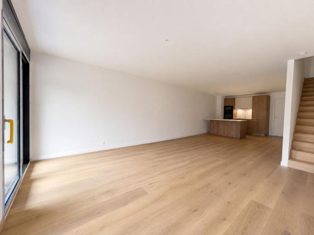 Grosses, neues Duplex mit über 150 m2