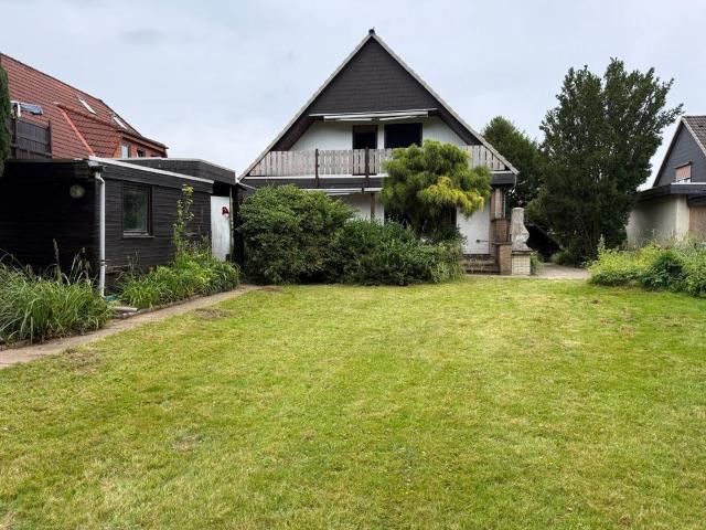 Großes EFH am Wasser | mit Bootsanleger | Garage | provisionsfrei