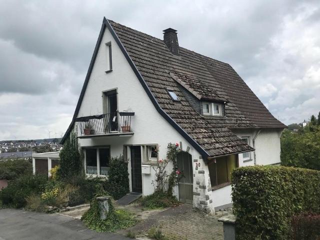 Großes EFH oder ZFH Haus in Warsteiner Randlage zu verkaufen