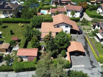 GROSSES EINZELHAUS MIT 6,5 ZIMMERN FULLY