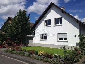 Großes freistehendes Einfamilienhaus in Bestlage
