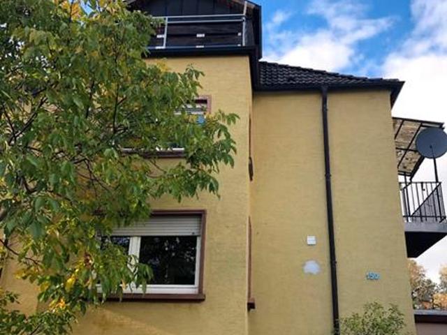 Großes Haus Garten Doppelgarage in Top Lage