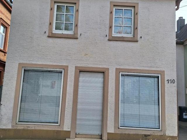 Grosses Haus in Edenkoben mit Wintergarten + Dachterrasse