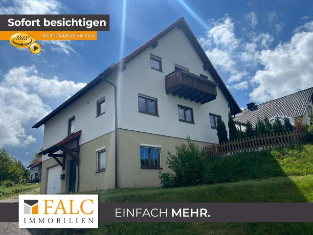 Großes Haus mit Einliegerwohnung