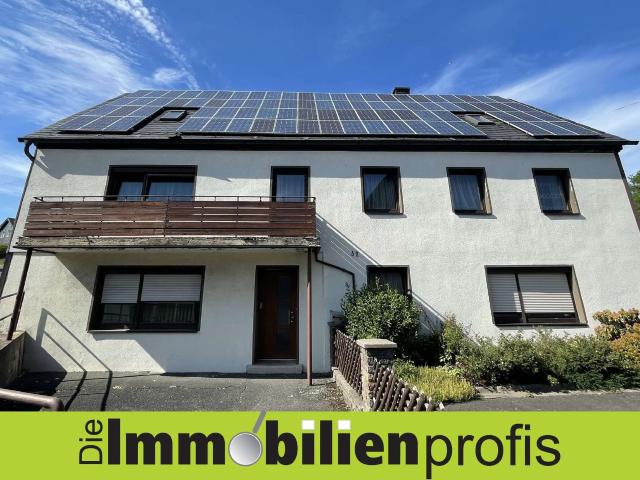 Großes Haus mit Garten und PV Anlage bei Bad Steben