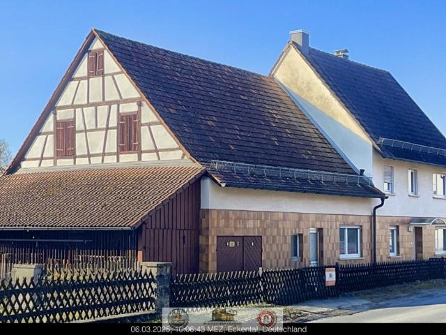 Großes Haus mit Scheune, Garage, Schuppen, Garten, sofort frei. Für Handwerker, Bastler, Sparfüchse