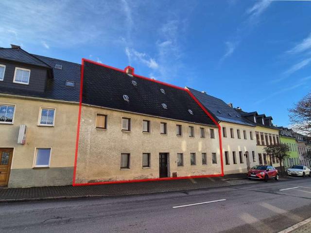 Großes Haus mit tollem, großen und ebenen Grundstück für kleines Geld in Marienberg OT Zöblitz