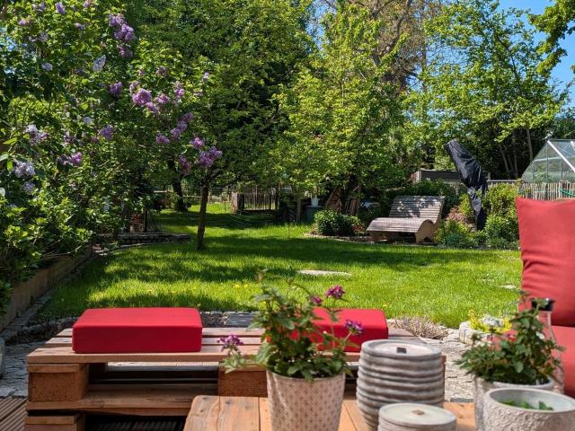 Großes Haus mit traumhaftem Gartenparadies in Bochum Langendreer