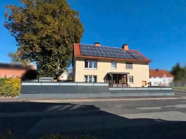 Großes Haus PV, Heizung 2023, Garage, Dachterrasse provisionsfrei