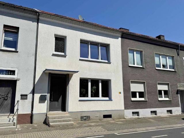 GROSSES REIHENHAUS IN DORTMUND BODELSCHWINGH