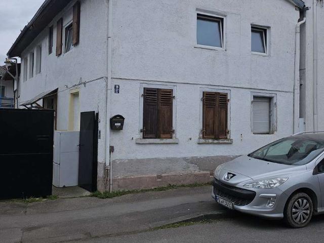 Großes Sanierungsobjekt mit über 200 m² Potenzial – 5 WE möglich
