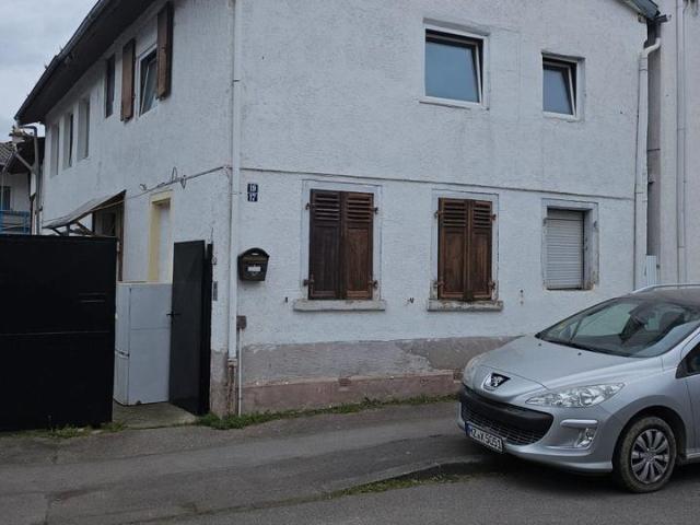 Großes Sanierungsobjekt mit 200 m² Potenzial – 5 WE möglich