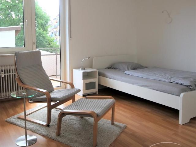Großes WG Zimmer mit Balkon All inklusive in Saarbrücken