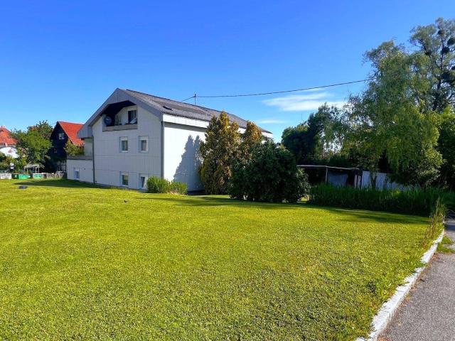 GROSSES WOHN / GESCHÄFTSHAUS mit angebauter Halle