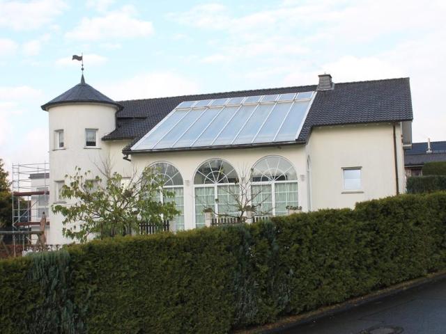 Großes Wohnhaus mit drei Ferienwohnungen zu verkaufen