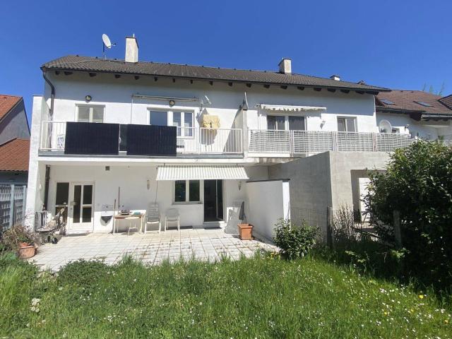 Großes Wohnhaus mit Garten und Garage in Ruhelage mit vielen Möglichkeiten Pachtgrundstück