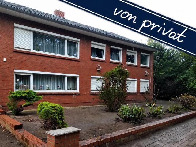 Großes Zweifamilienhaus in Siedlungslage von Sevelten