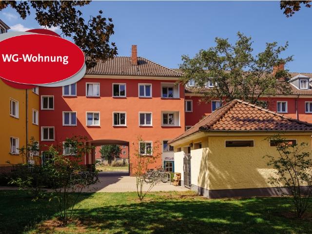 Großes Zimmer 17,47 m² mit Balkon innerhalb einer 3er WG / 2.OG li, Zi 1324