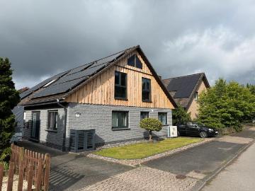 Großes 1 Familien Haus zu Verkaufen