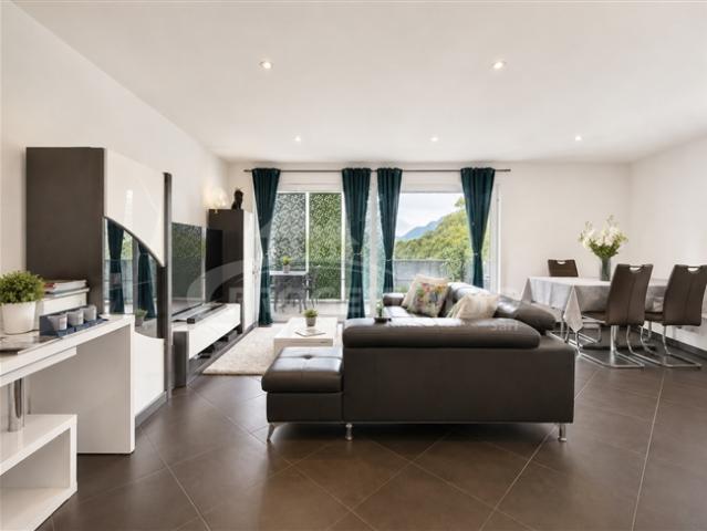 GROSSES 4 ZIMMER APPARTEMENT MIT GROSSER BALKON