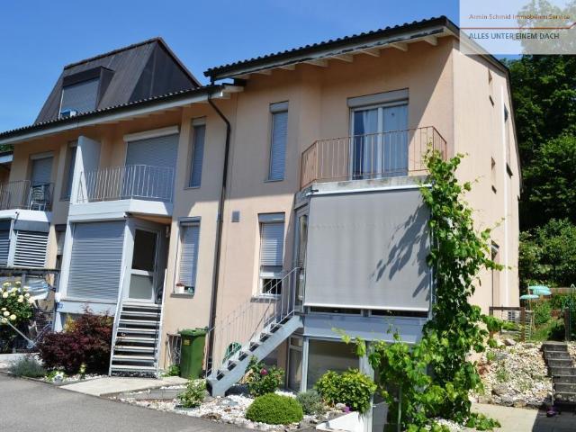Grosses 5 1/2 Eckeinfamilienhaus mit Garten