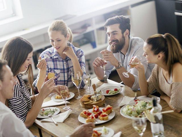 Großfamilien Willkommen 4 Zimmer Wohnung mit Balkon Provisionsfrei direkt vom Eigentümer!