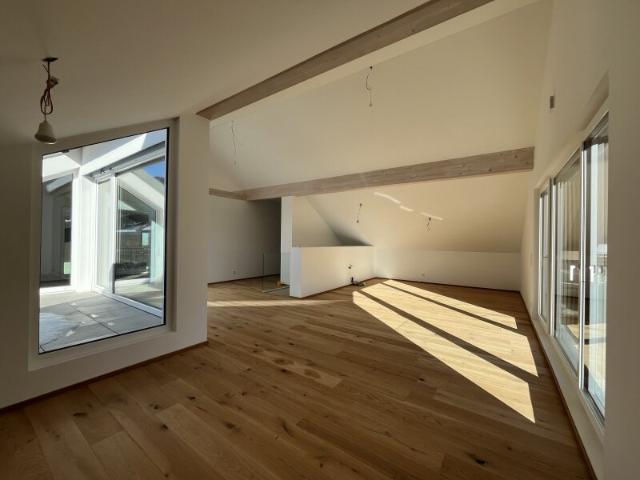 Großgmain: Offen geschnittene 2,5 Zimmer Neubauwohnung mit Lift direkt in die Wohnung!