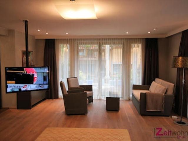 Großräumiges Terrassen Apartment in direkter Rheinnähe – zeitwohnen.de