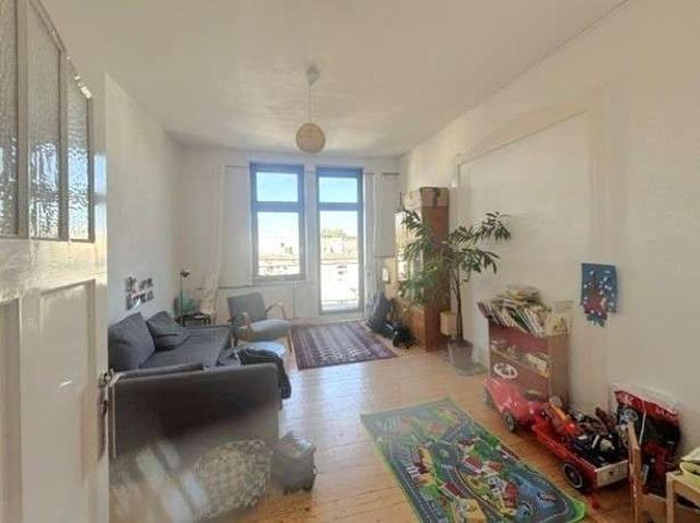 Großzügie 4 Zimmerwohnung mit Balkon | Linden !