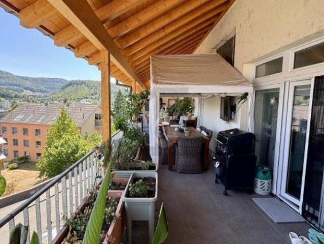 GROSSZÜGIG MIT TERRASSE UND IDYLLISCHEM WALDBLICK