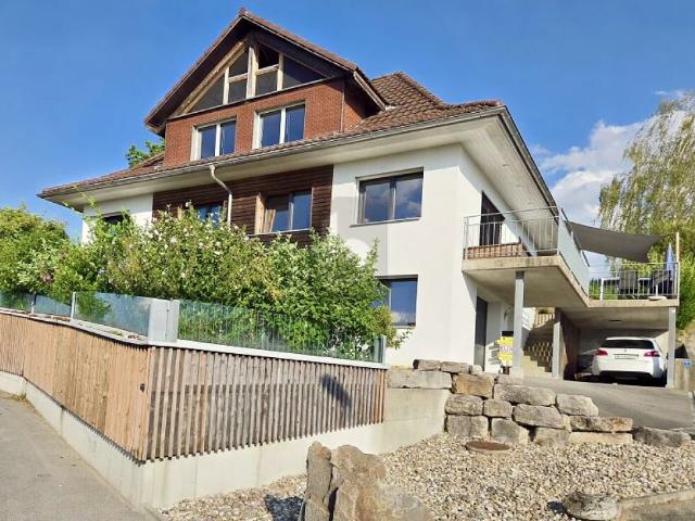 GROSSZÜGIG MIT EINLIEGERWOHNUNG