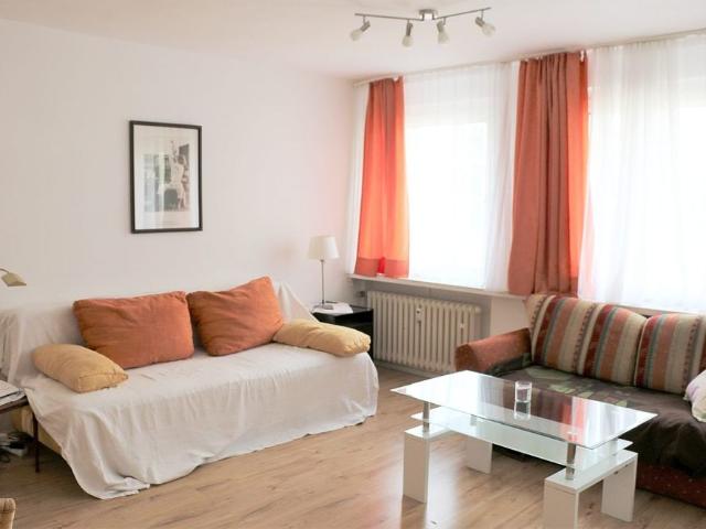Großzügig möblierte Wohnung im Stadtkern von Essen, 2 getrennte Schlafmöglichkeiten