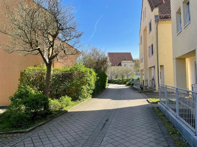 Großzügig geschnittene 3 Raummaisonettewohnung mit Dachterrasse und und 2 Bädern sucht neue Mieter!