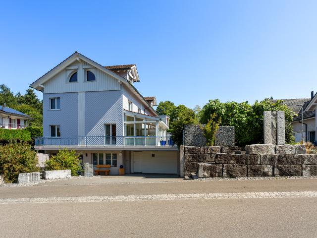 Grosszügig, gepflegt und komfortabel wohnen