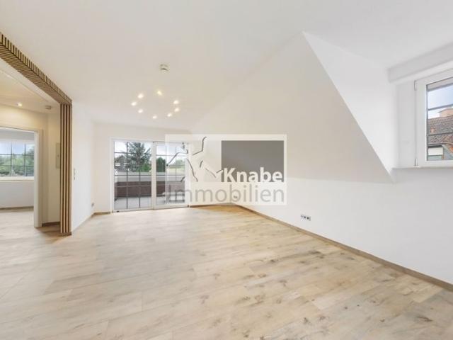 Großzügig. Lichtdurchflutet. Besonders. Dachgeschosswohnung mit Kamin!
