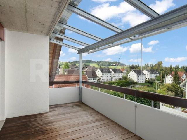 Grosszügig und mit schöner Aussicht