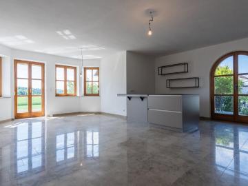 Großzügig Wohnen in Weilerlage 4 Zimmer Wohnung mit 2 Duschbädern, offener Koch Essbereich und Terrasse