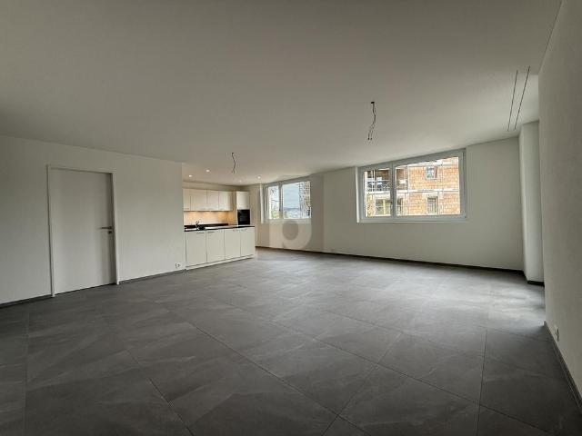 GROSSZÜGIG WOHNEN MIT BALKON & WEITBLICK