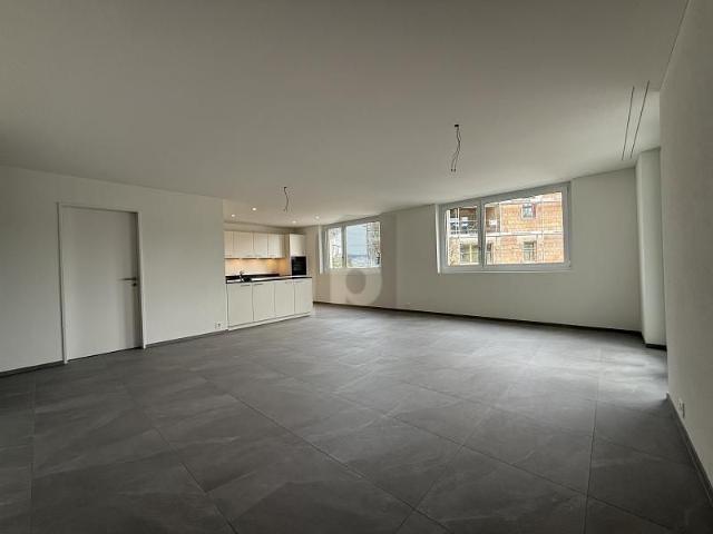 GROSSZÜGIG WOHNEN MIT BALKON & WEITBLICK